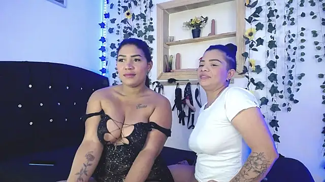 Snapshot of kaylie_dakota chatting on 21, 10, 2025 kaylie dakota online show from 21, 10, 2025