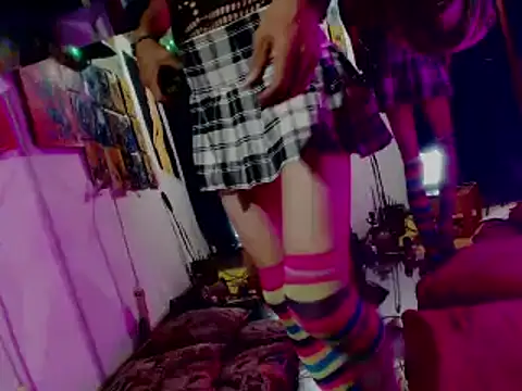 laye19 online show from 1, 2, 2025