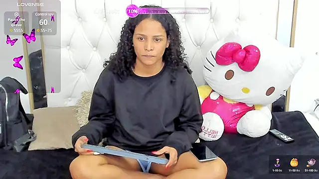 camila sex latina online show from 8, 3, 2025