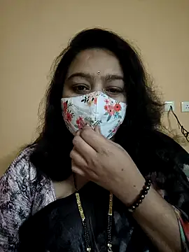 neelu-hoty online show from 25, 12, 2024