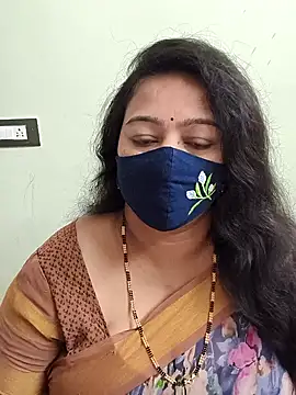 neelu-hoty online show from 25, 3, 2026