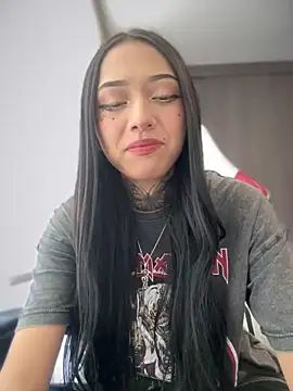 ANDREA FERRY online show from 26, 1, 2025