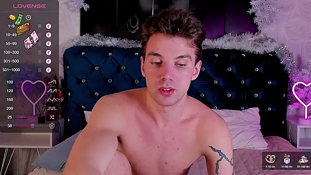 ArthurWhitee online show from 10, 1, 2025
