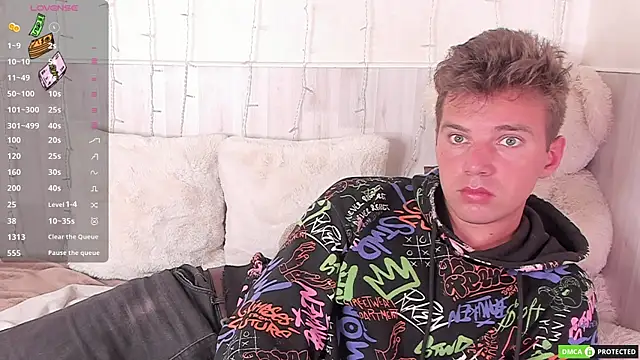 ArthurWhitee online show from 3, 12, 2025