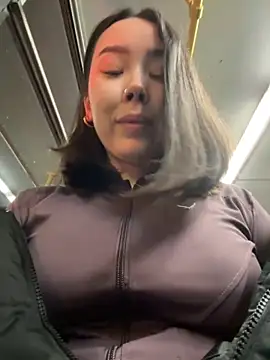 Snapshot of Asian_Asami chatting on 16, 10, 2025 Asian Asami online show from 16, 10, 2025