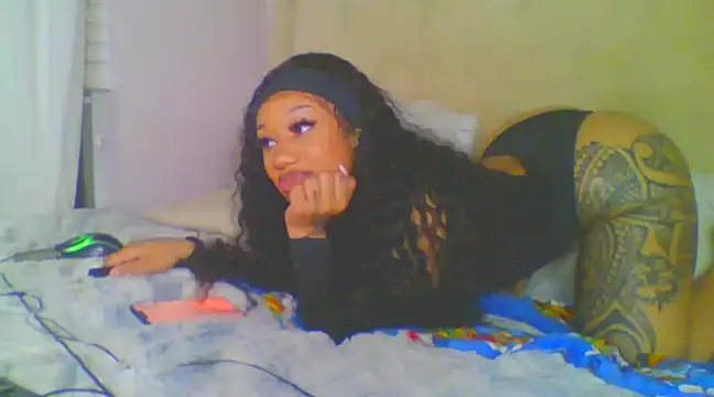 Snapshot of XenaIsland chatting on 20, 12, 2024 XenaIsland online show from 20, 12, 2024