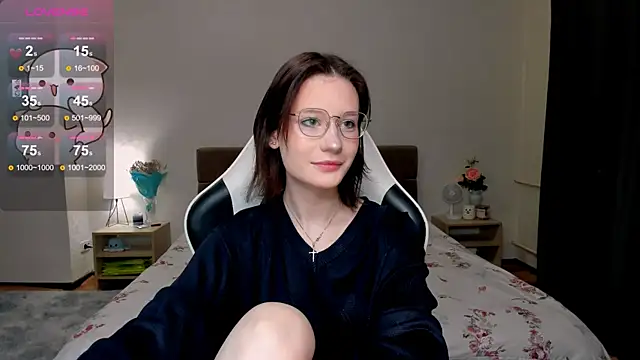 DearLia online show from 1, 2, 2025