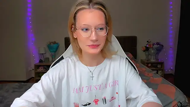 DearLia online show from 13, 9, 2025