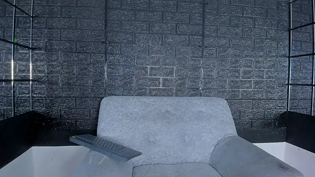 Hanna lens online show from 17, 10, 2025