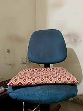 Chocolate stud10 online show from 22, 2, 2026