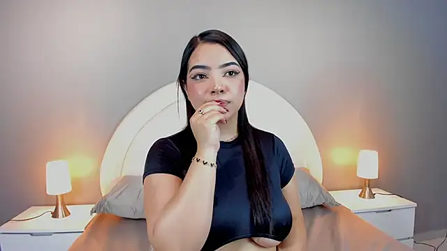 Snapshot of Eva_bigboobs chatting on 17, 10, 2025 Eva bigboobs online show from 17, 10, 2025