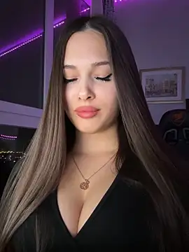 Snapshot of EricaWalls chatting on 2, 12, 2025 EricaWalls online show from 2, 12, 2025