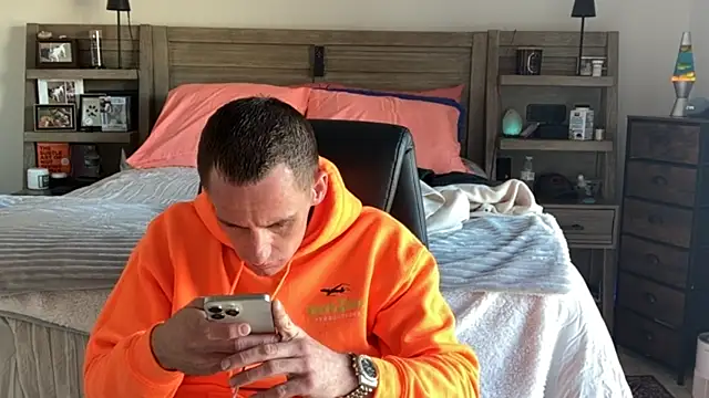 PeytonJohnn online show from 27, 10, 2025