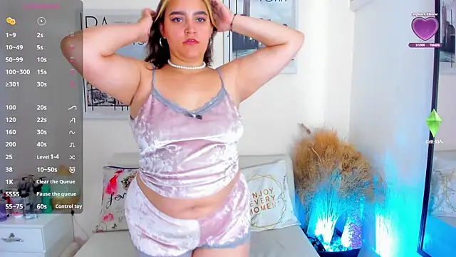 katy giil online show from 4, 12, 2024