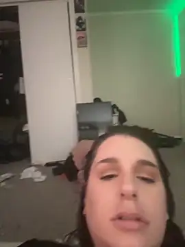 Snapshot of menaceswife chatting on 15, 12, 2024 menaceswife online show from 15, 12, 2024