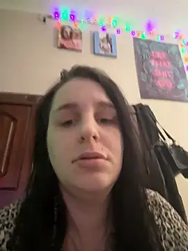 Snapshot of menaceswife chatting on 24, 12, 2024 menaceswife online show from 24, 12, 2024