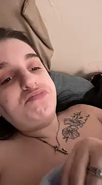 Snapshot of menaceswife chatting on 25, 1, 2025 menaceswife online show from 25, 1, 2025