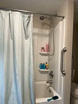 Snapshot of menaceswife chatting on 18, 3, 2025 menaceswife online show from 18, 3, 2025