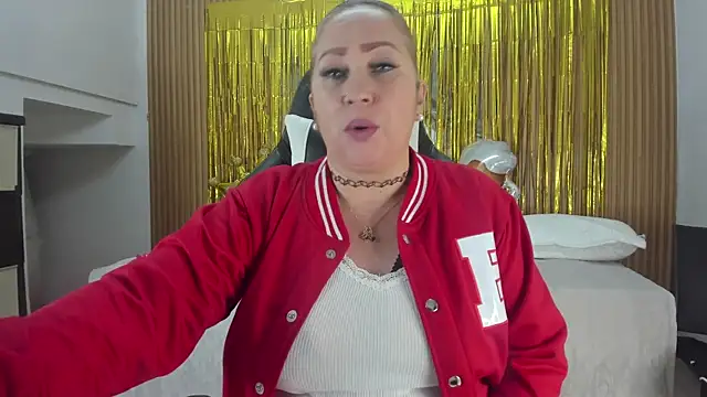 Danna topless online show from 14, 10, 2025