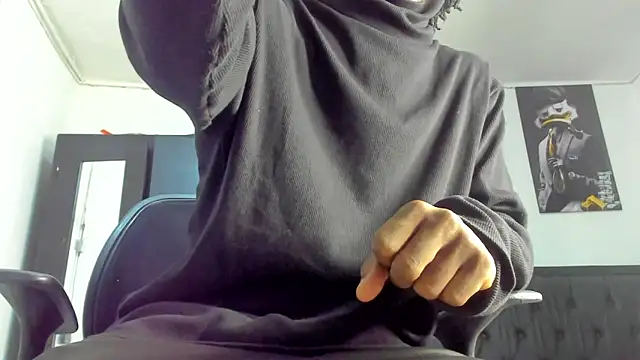 Snapshot of darwinjhonson chatting on 18, 12, 2024 darwinjhonson online show from 18, 12, 2024