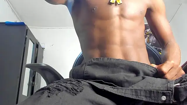 Snapshot of darwinjhonson chatting on 9, 1, 2025 darwinjhonson online show from 9, 1, 2025