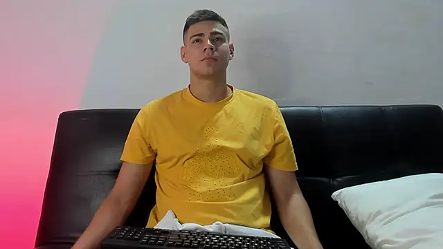 Snapshot of Brian_cx chatting on 14, 1, 2025 Brian cx online show from 14, 1, 2025