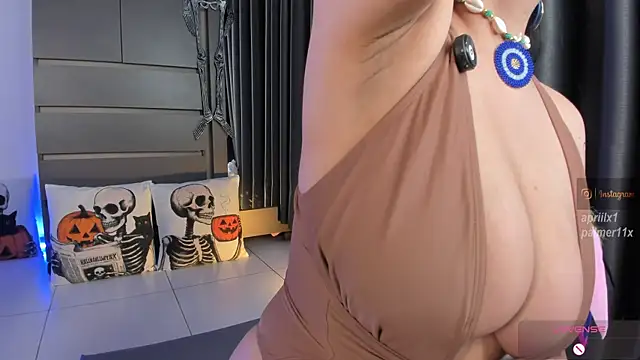 Aprilx1 online show from 24, 10, 2025