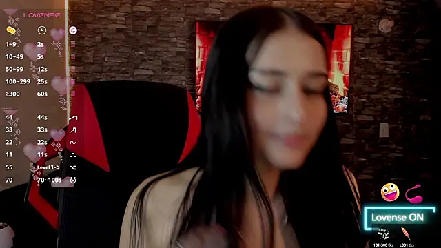 Charlotte greys online show from 4, 2, 2026