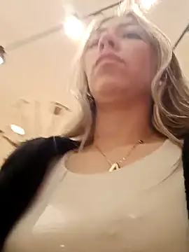 rachellboom online show from 25, 2, 2025