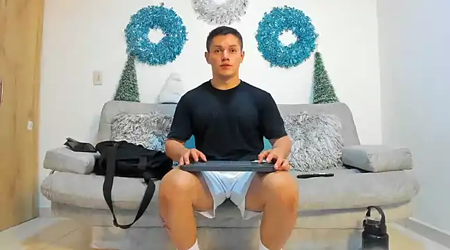 julian wallace online show from 31, 12, 2024