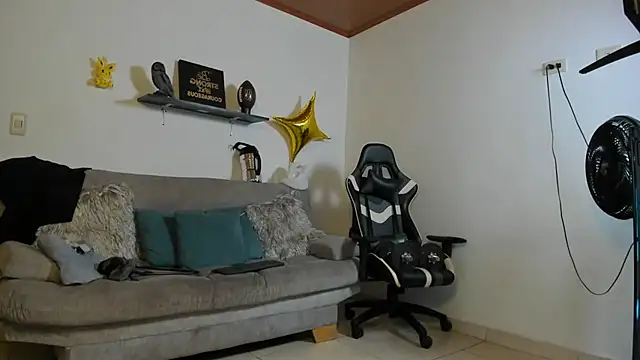 julian wallace online show from 8, 10, 2025