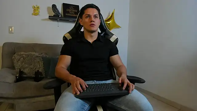 julian wallace online show from 27, 10, 2025