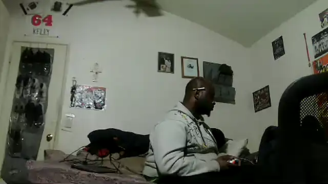 Snapshot of HBYAM chatting on 22, 11, 2025 HBYAM online show from 22, 11, 2025