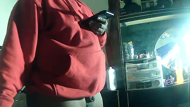 Snapshot of HBYAM chatting on 3, 12, 2025 HBYAM online show from 3, 12, 2025