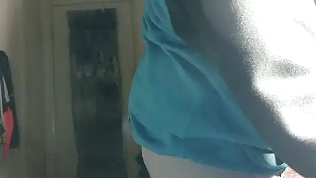 Snapshot of HBYAM chatting on 4, 12, 2025 HBYAM online show from 4, 12, 2025