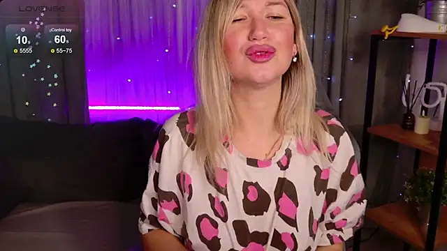 MilaBott online show from 1, 12, 2025