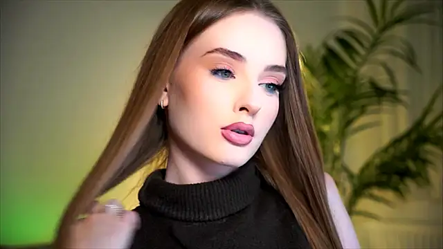 petitegonwiild online show from 27, 10, 2025