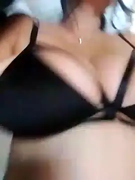 Snapshot of Horny-Mommy-Dirty chatting on 14, 2, 2025 Horny-Mommy-Dirty online show from 14, 2, 2025