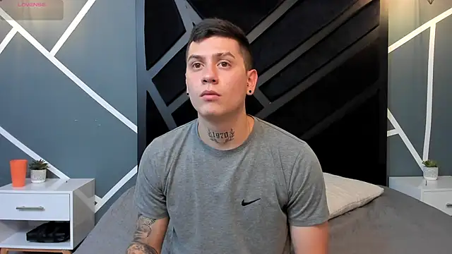 Yeiko Romero  online show from 15, 1, 2025