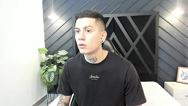 Yeiko Romero  online show from 11, 2, 2025