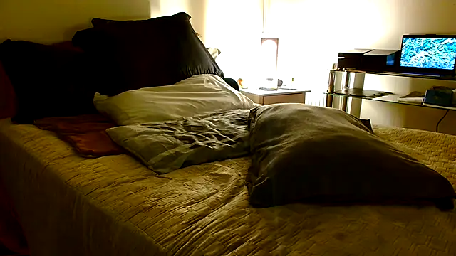 ImYourXtoy online show from 14, 1, 2026