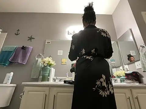 Snapshot of wynterheat chatting on 4, 1, 2025 wynterheat online show from 4, 1, 2025