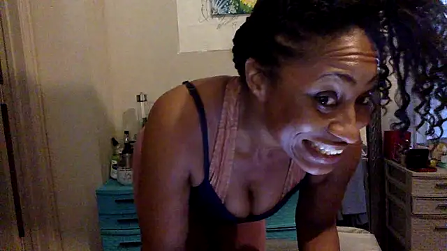 Snapshot of wynterheat chatting on 16, 3, 2025 wynterheat online show from 16, 3, 2025