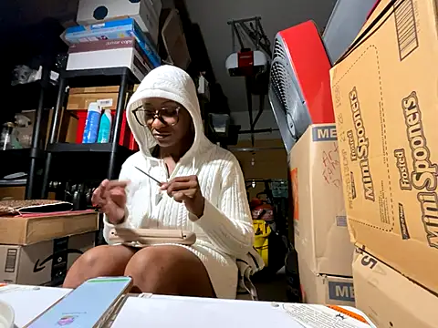 Snapshot of wynterheat chatting on 30, 10, 2025 wynterheat online show from 30, 10, 2025