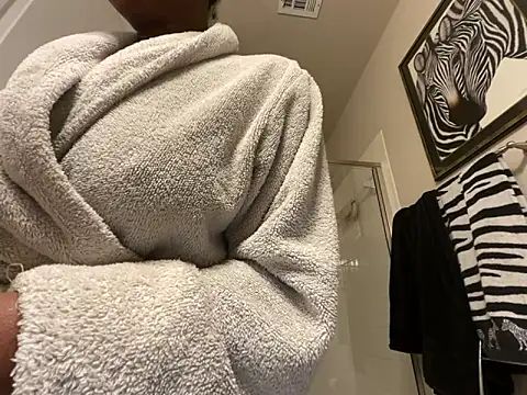 Snapshot of wynterheat chatting on 9, 11, 2025 wynterheat online show from 9, 11, 2025