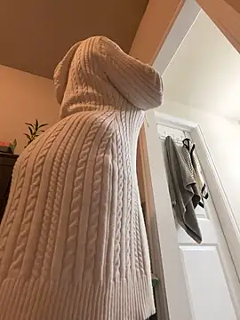 Snapshot of wynterheat chatting on 11, 11, 2025 wynterheat online show from 11, 11, 2025