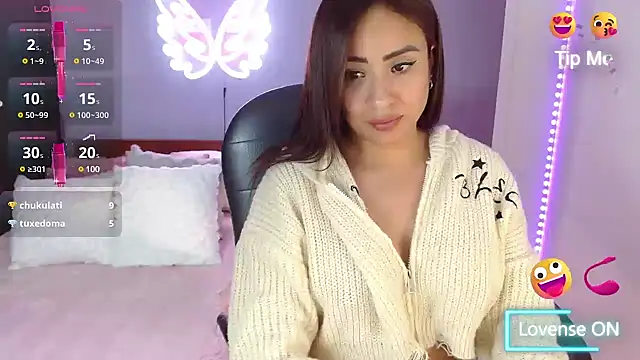 Paulina 627 online show from 10, 12, 2024