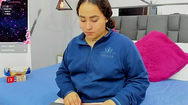 Ayla martinez online show from 21, 1, 2025