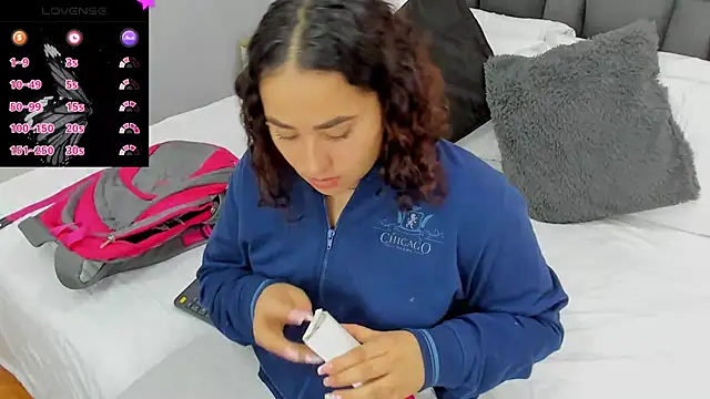Ayla martinez online show from 23, 1, 2025