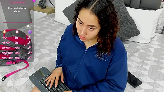 Ayla martinez online show from 8, 3, 2025